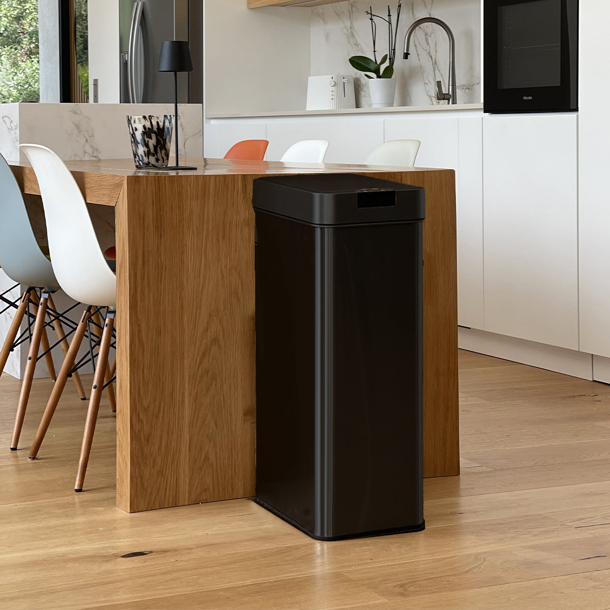 Poubelle de cuisine automatique 90L SILVERLAKE BLACK en acier Inox avec cerclage Ouverture papillon grande capacité