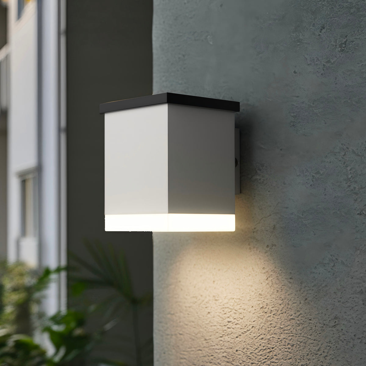 Lot de 2 appliques murales solaires cubes blanches LED blanc chaud éclairage haut et bas 2x SUNBOX WHITE H12cm