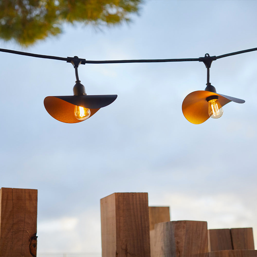 Außenleuchtengirlande mit Schirm aus goldenem Stahl mit Käfigeffekt 10 E27 LED-Lampen HAT LIGHT 6m