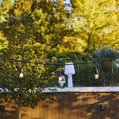 Außenleuchtengirlande mit Stahlschirm in Käfigoptik 10 warmweiße LED E27 Filamentbirnen CHIC CAGE LIGHT 6m