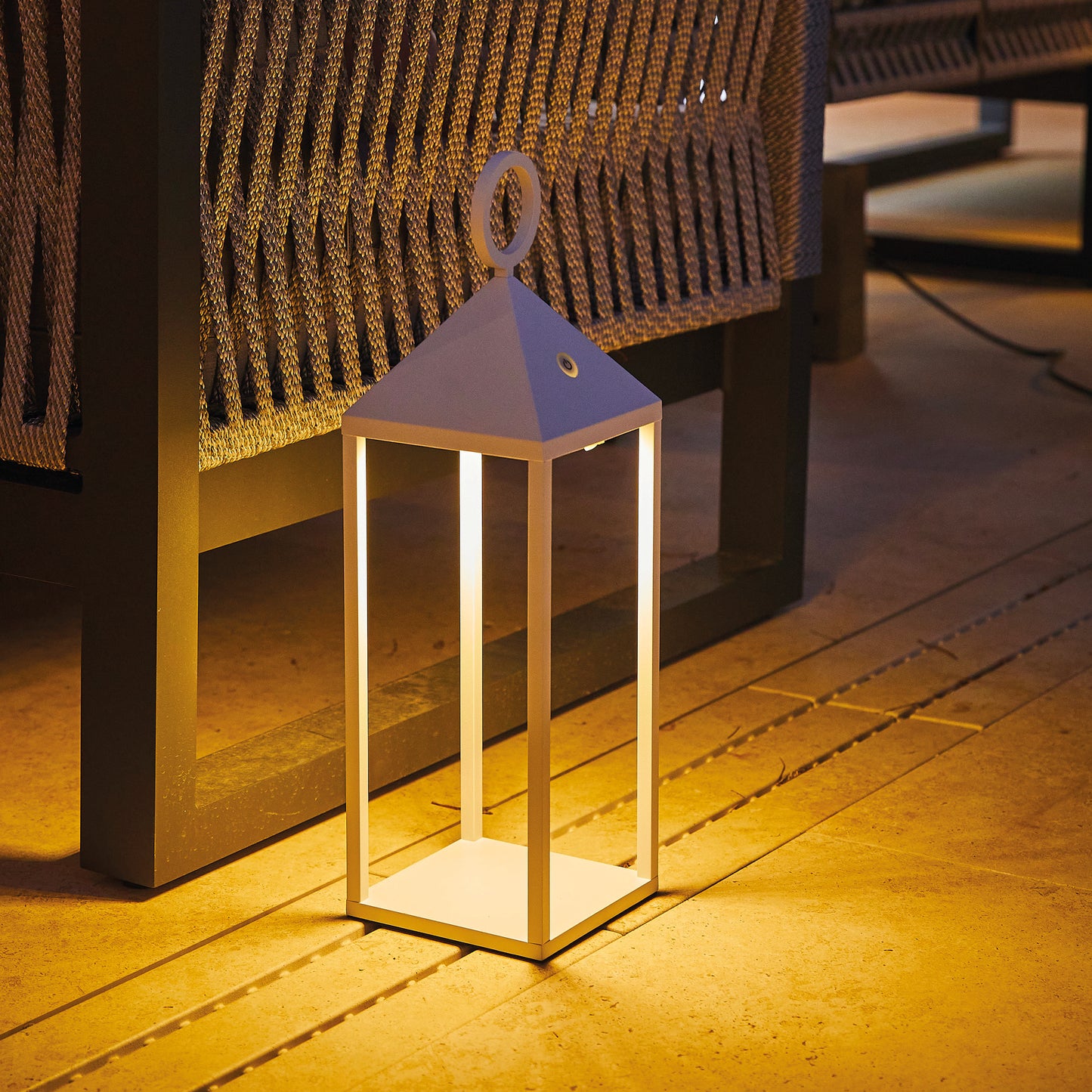 Design-Laterne in kabellosem Aluminium-Metallgriff warmweiße LED NUNA H47cm