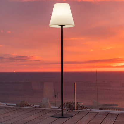 Drahtgebundene Stehlampe mit Stahlsockel für den Außenbereich Leistungsstarke weiße LED-Beleuchtung STANDY H150cm E27-Sockel