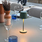 Mini lampe de table touch sans fil en aluminium vert LED KELLY MINI OLIVE blanc dimmable H22cm