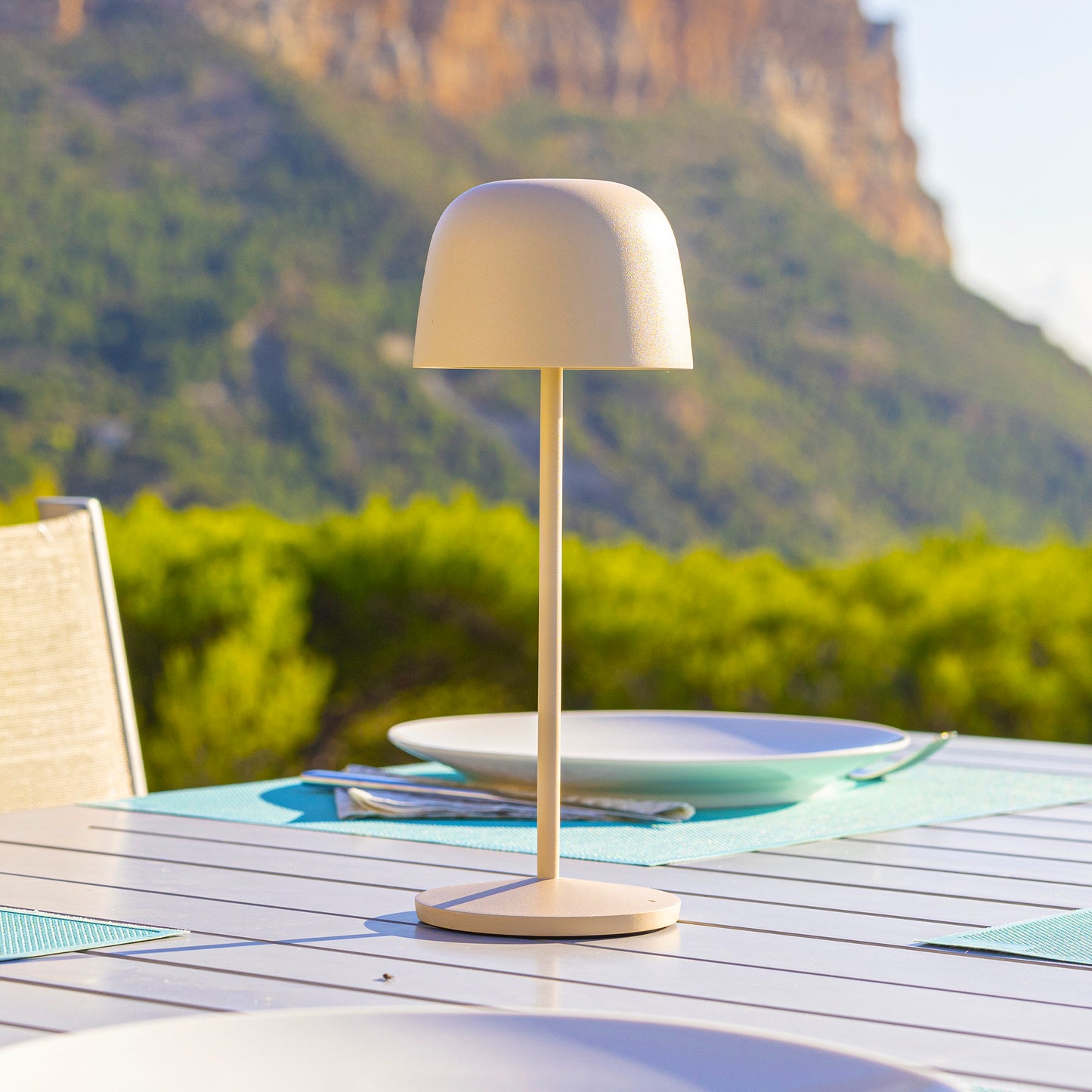 Lot de 6 Lampe de table sans fil LED blanc chaud dimmable SOPHIA CREAM H28cm Crème avec plateau de chargement
