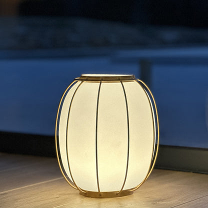 Kabellose Tischlampe mit goldenem Metallgriff LED warmweiß / kaltweiß TULUM H27cm